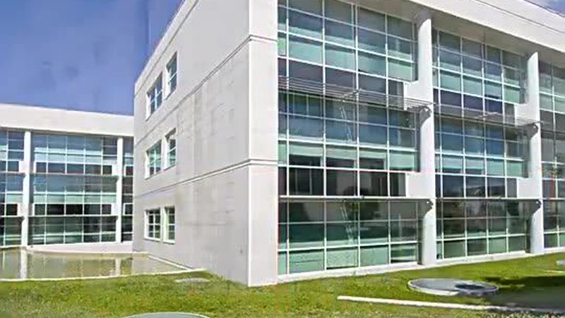 拆轮胎用气动扳手：如何选择合适的工具